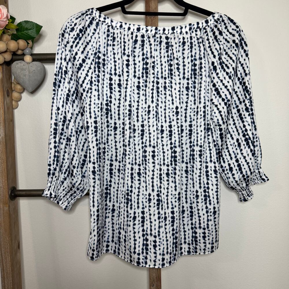 Halston 3/4 Sleeve‎ Blue White Blouse Petite Size Small - Picture 6 of 7